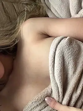 privsloirinha online show from 7, 2, 2026