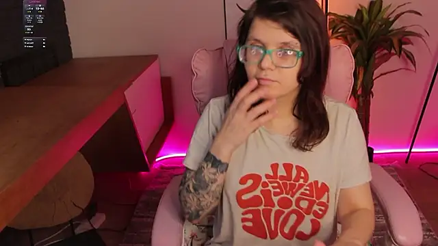 Ariell Mini online show from 18, 3, 2026