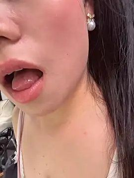 ella-ys online show from 2, 3, 2026