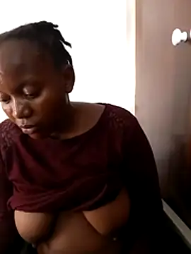 SweetHotPussy 99 online show from 18, 4, 2026