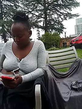 SweetHotPussy 99 online show from 18, 12, 2025