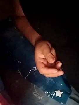 Snapshot of Karamel_6 chatting on 21, 12, 2025 Karamel 6 online show from 21, 12, 2025