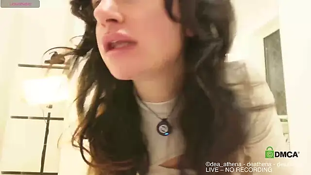 Snapshot of DeaAthena chatting on 5, 1, 2026 DeaAthena online show from 5, 1, 2026