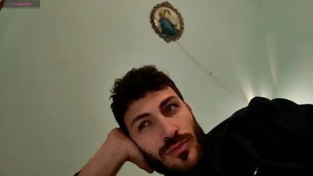 Snapshot of mark_ariete chatting on 3, 4, 2026 mark ariete online show from 3, 4, 2026