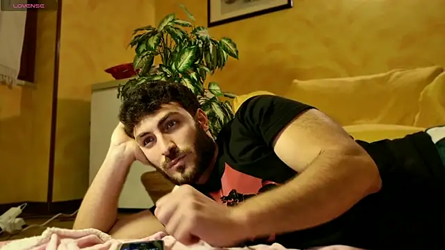 Snapshot of mark_ariete chatting on 24, 2, 2026 mark ariete online show from 24, 2, 2026