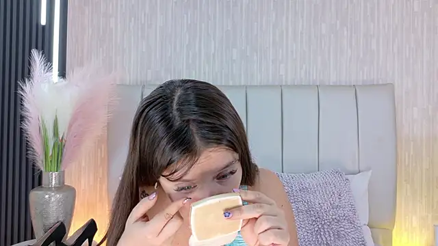 Carrie GB online show from 31, 3, 2026