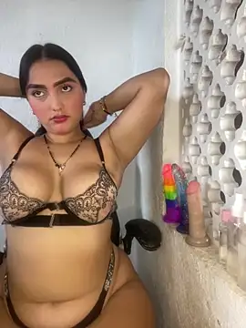 Mia em online show from 11, 3, 2026