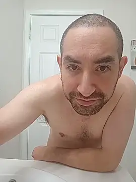 CumDumpPig83 online show from 1, 3, 2026