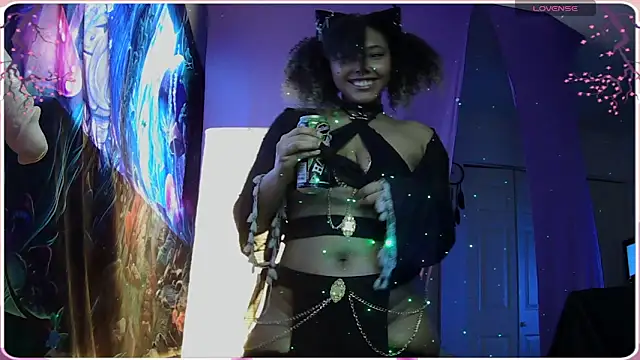 HonneyBunnyXO online show from 3, 5, 2026