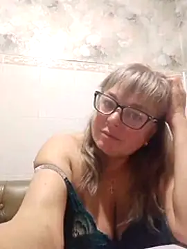 LinaLight88 online show from 5, 3, 2026