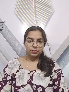 Snapshot of Himani_0122 chatting on 7, 7, 2026 Himani 0122 online show from 7, 7, 2026