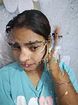 Snapshot of Himani_0122 chatting on 27, 6, 2026 Himani 0122 online show from 27, 6, 2026