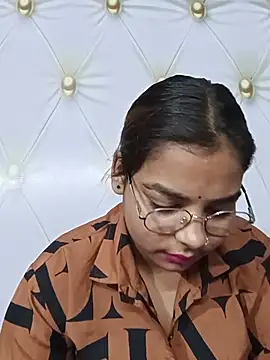 Snapshot of Himani_0122 chatting on 2, 8, 2026 Himani 0122 online show from 2, 8, 2026