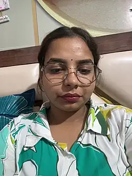 Snapshot of Himani_0122 chatting on 29, 6, 2026 Himani 0122 online show from 29, 6, 2026