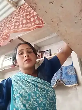 Shreya pandit online show from 2, 6, 2026