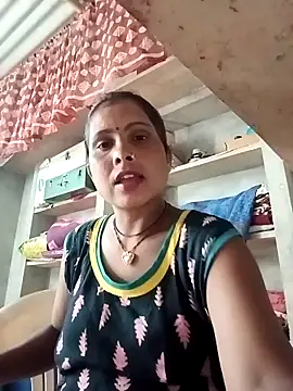 Shreya pandit online show from 30, 4, 2026