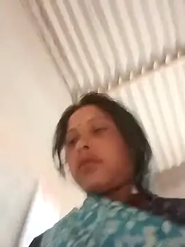 Shreya pandit online show from 23, 4, 2026
