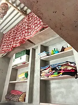 Shreya pandit online show from 25, 3, 2026