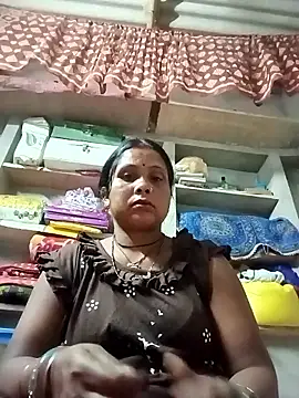 Shreya pandit online show from 18, 4, 2026