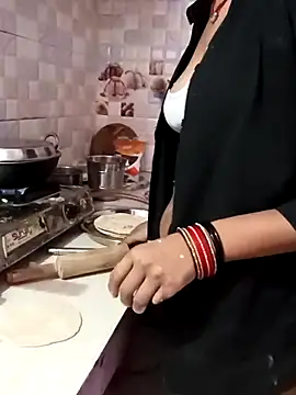 Pooja Love143 online show from 9, 3, 2026