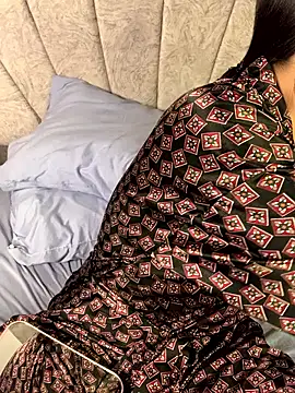 Val12777 online show from 12, 3, 2026