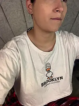 Val12777 online show from 4, 4, 2026