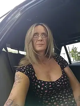 Sacha Scorp online show from 22, 4, 2026