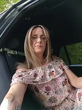 Sacha Scorp online show from 27, 4, 2026