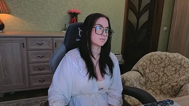 Snapshot of AnneAverry chatting on 17, 2, 2026 AnneAverry online show from 17, 2, 2026