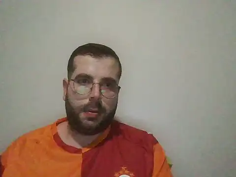 kkadam1 online show from 20, 4, 2026