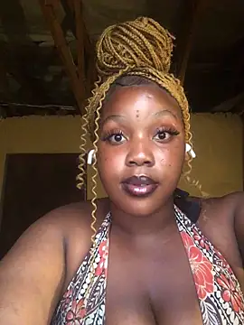 Snapshot of THICKBARBIE32 chatting on 23, 3, 2026 THICKBARBIE32 online show from 23, 3, 2026