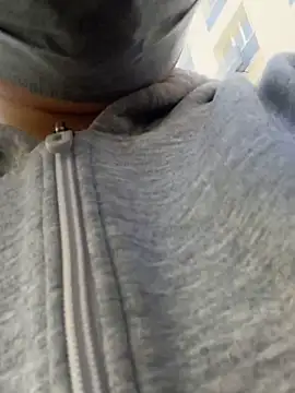 Sarah2127 online show from 8, 4, 2026