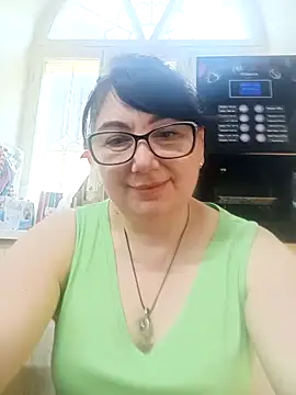 MariSwan222 online show from 12, 6, 2026