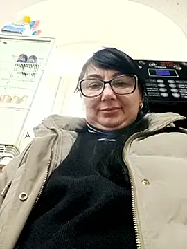 MariSwan222 online show from 3, 3, 2026