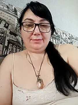 MariSwan222 online show from 5, 5, 2026