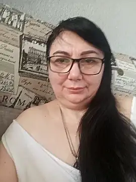 MariSwan222 online show from 4, 3, 2026