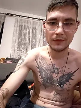 hotchris0708 online show from 17, 12, 2025