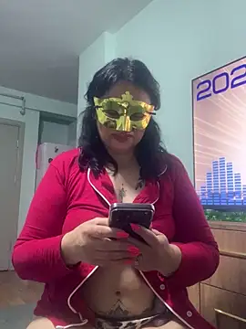 Snapshot of Etopya2388 chatting on 13, 5, 2026 Etopya2388 online show from 13, 5, 2026