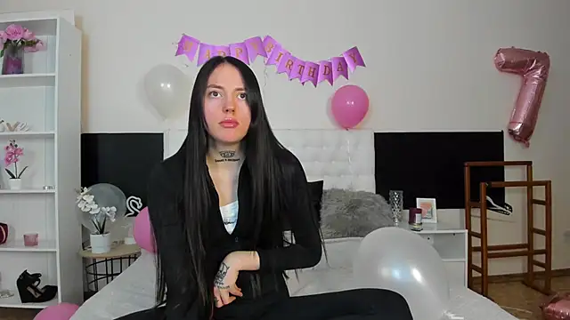 AdrianaCult online show from 28, 2, 2026