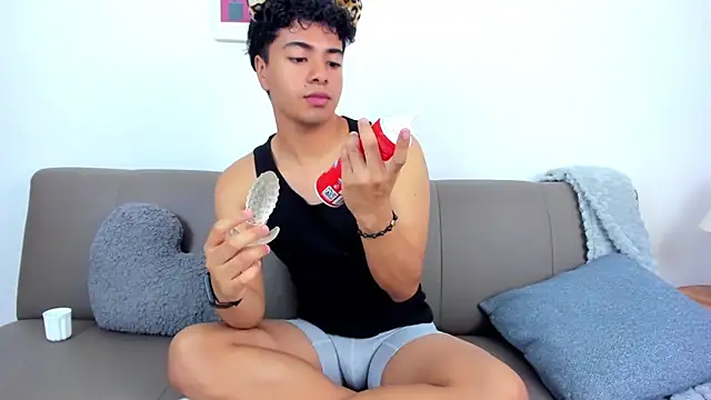 cherry blossom77 online show from 19, 12, 2025