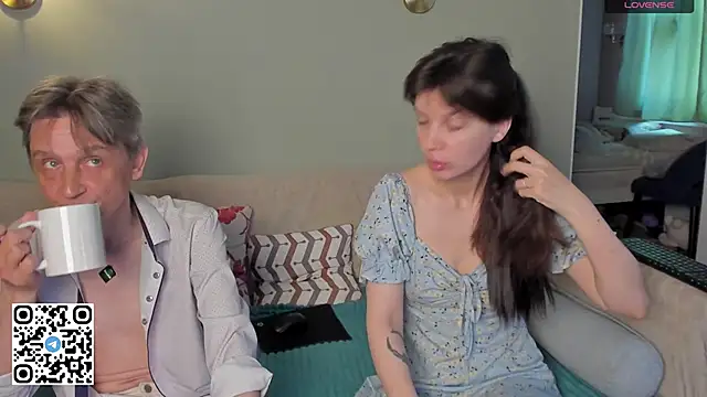 WeliosCouple online show from 8, 5, 2026