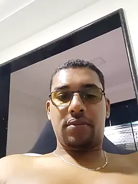 Reis001122 online show from 24, 6, 2026