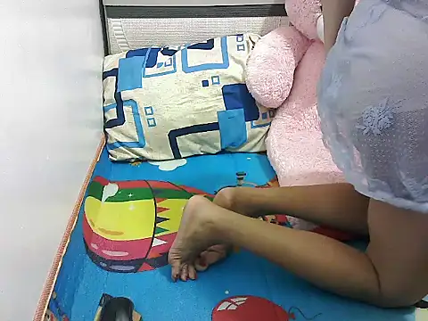 Snapshot of Wetnwild34xx chatting on 22, 12, 2025 Wetnwild34xx online show from 22, 12, 2025