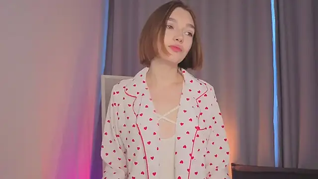 Leyla crsh online show from 11, 1, 2026