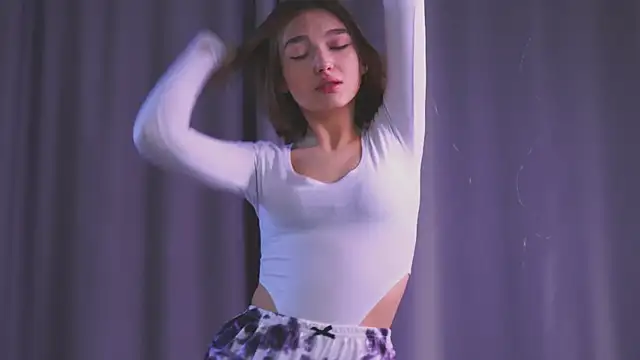 Leyla crsh online show from 14, 3, 2026