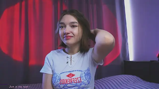 Leyla crsh online show from 3, 4, 2026