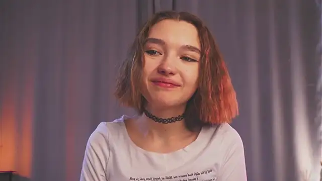 Leyla crsh online show from 21, 3, 2026