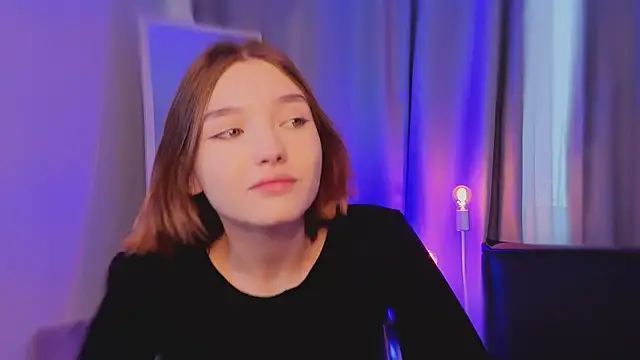 Leyla crsh online show from 13, 2, 2026