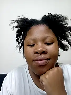 TemptingCloeXx online show from 13, 4, 2026