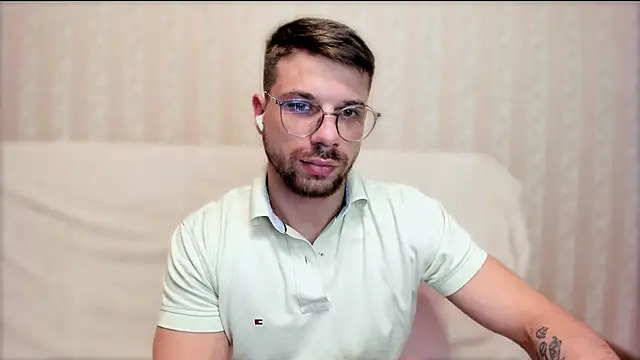 Tony Wolf online show from 13, 4, 2026